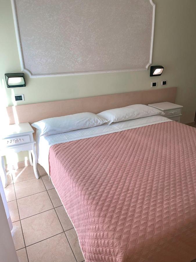 Liana Hotel Rímini